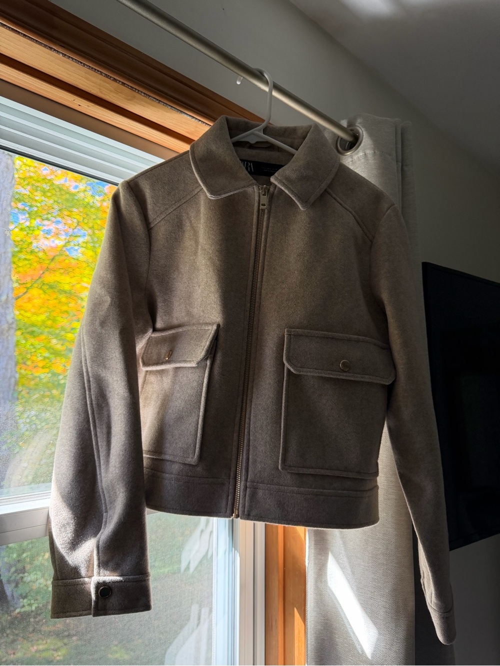 Zara Women’s Teddy Jacket in Taupe